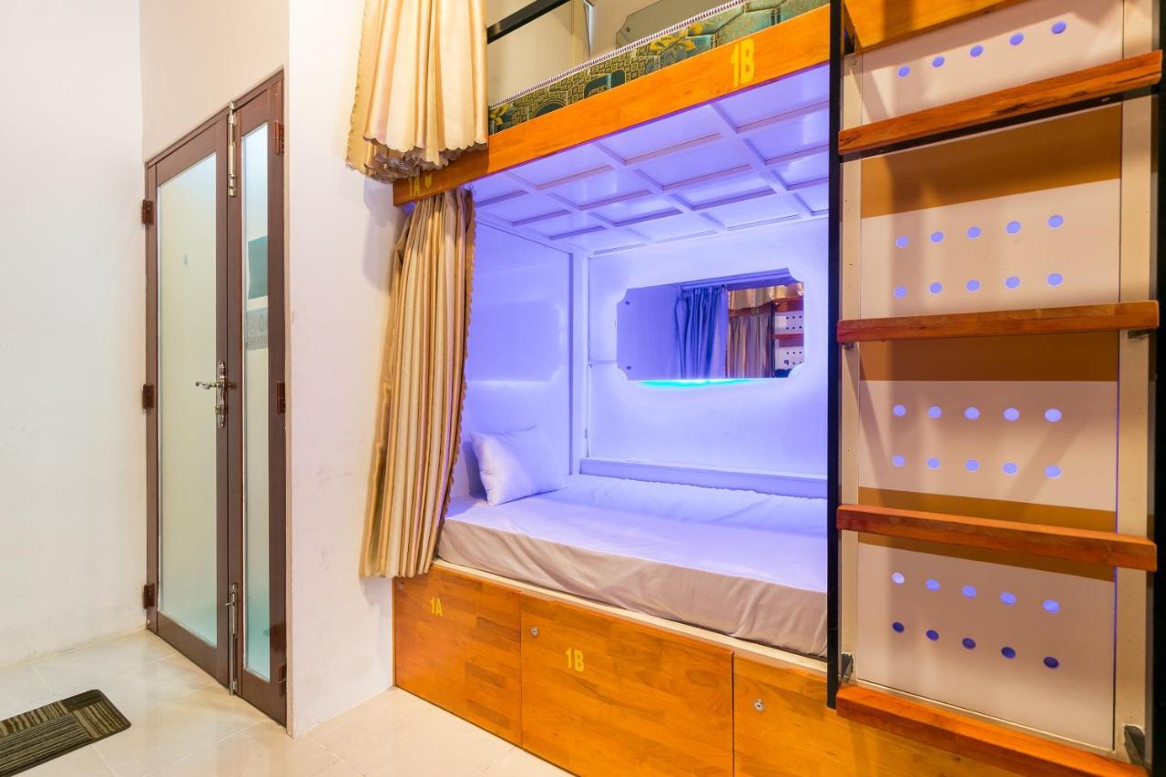 Ben Thanh Dorm Ho Chi Minh-stad Buitenkant foto